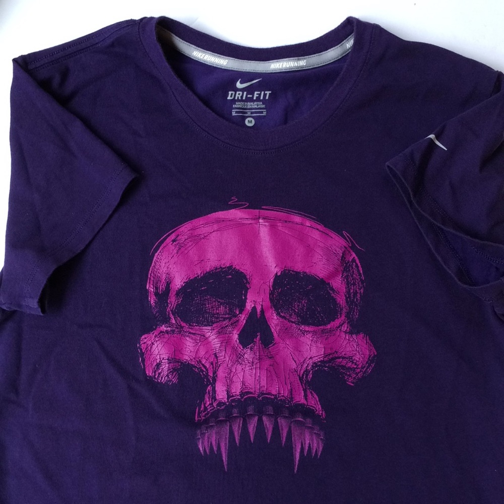 Nike Dri-Fit Running Purple Skull Women’s Medium